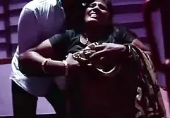 رابطه جنسی فیلم سکسی سلنا گومز و آرامش در محل استراحت