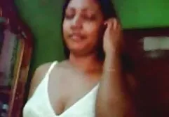 او در دانلود فیلمهایسکسی ابتدای فیلم های پورنو خود، نسبت به او رفتار نکرد.