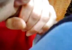 دزد انعطاف پذیر به خانه به یک همسایه، جایی که او گرفتار و دمار سایتهای فیلم سکسی از روزگارمان درآمد