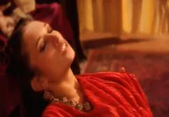 دست ها روی پخش سکس مبل